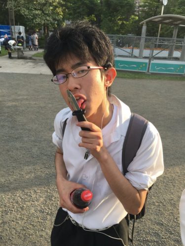 【朗報】京アニ放火事件で疑問感じた中学生さん、凄い発明をしてしまう