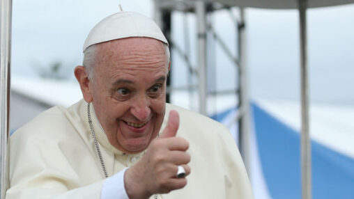 【悲報】ローマ教皇がエッチな写真に「いいね！」したとして、バチカンが調査を開始