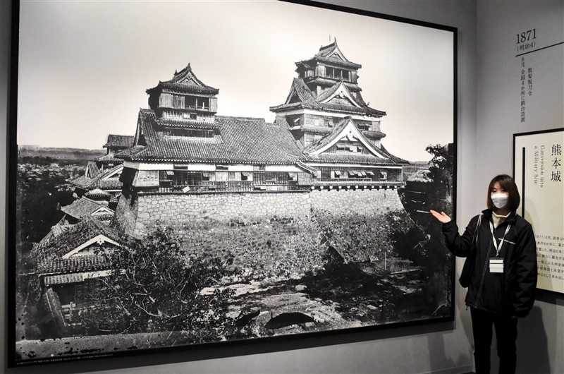 【恐怖】明治初期に撮影された熊本城、石垣に人が張り付いてる